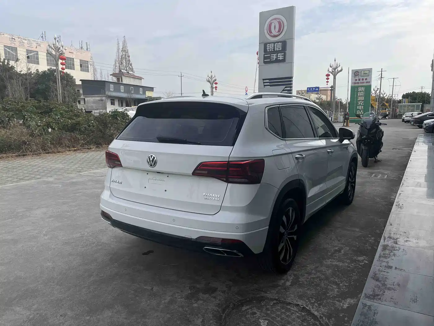 Volkswagen Tharu 2021 Model 280TSI 2WD R-Line фото 18