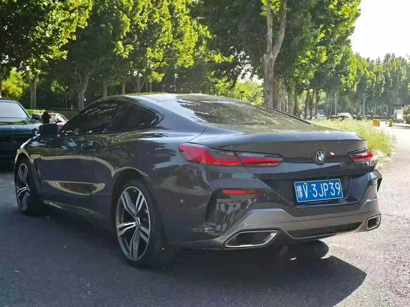 BMW 8 Series 2022 840i Coupe M Sport Package фото 8