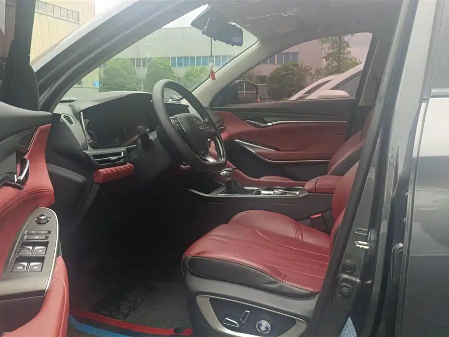CHANGAN CS75 PLUS