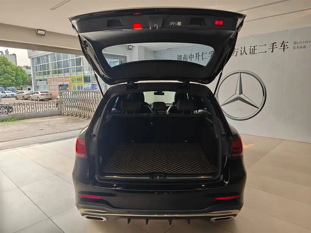 Mercedes-Benz GLC 2023 GLC 260 L 4MATIC Luxury 5-Seater фото 9