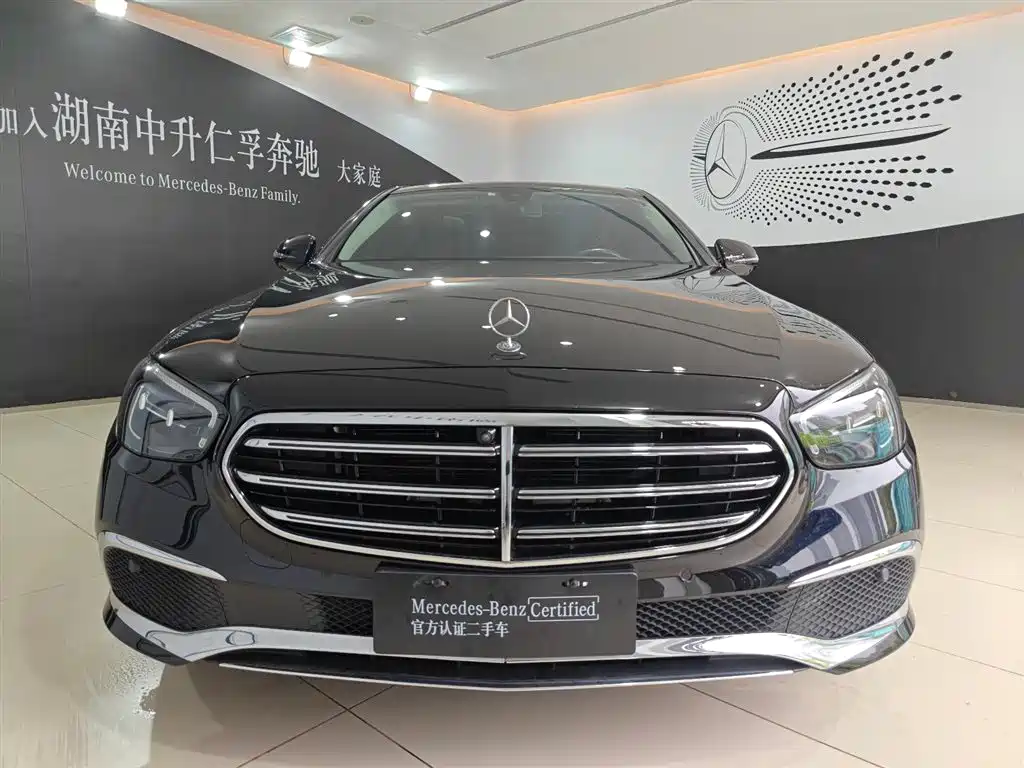 Mercedes-Benz E-Class 2023 E 300 L Luxury фото 2