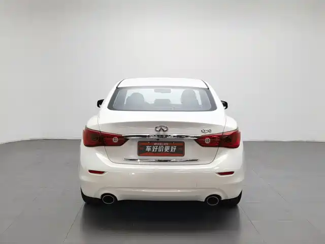Infiniti Q50L 2015 2.0T Enjoyment Edition — фото 4