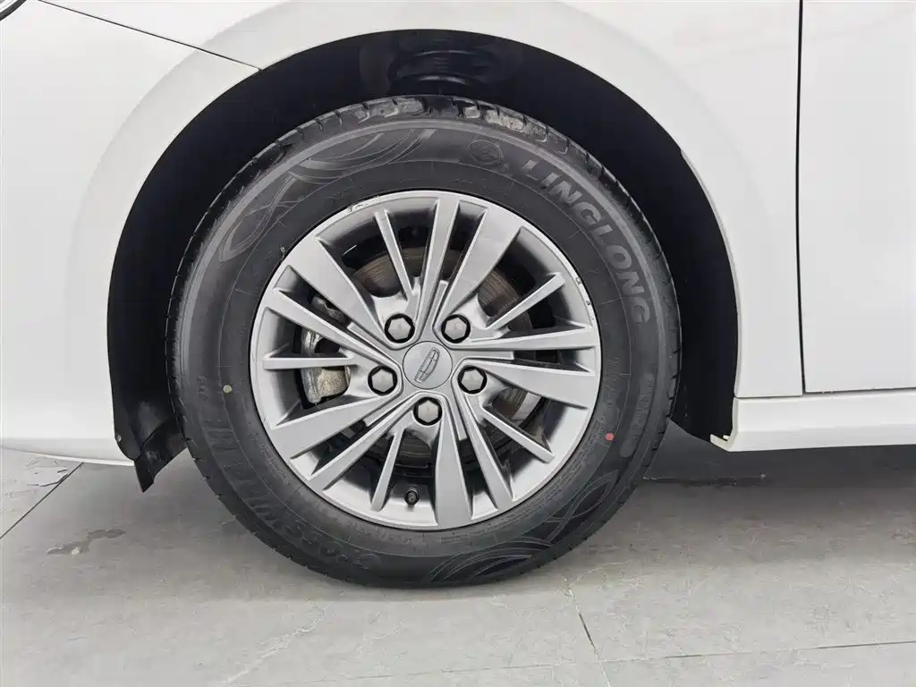 GEELY AUTOMOBILE BINRUI