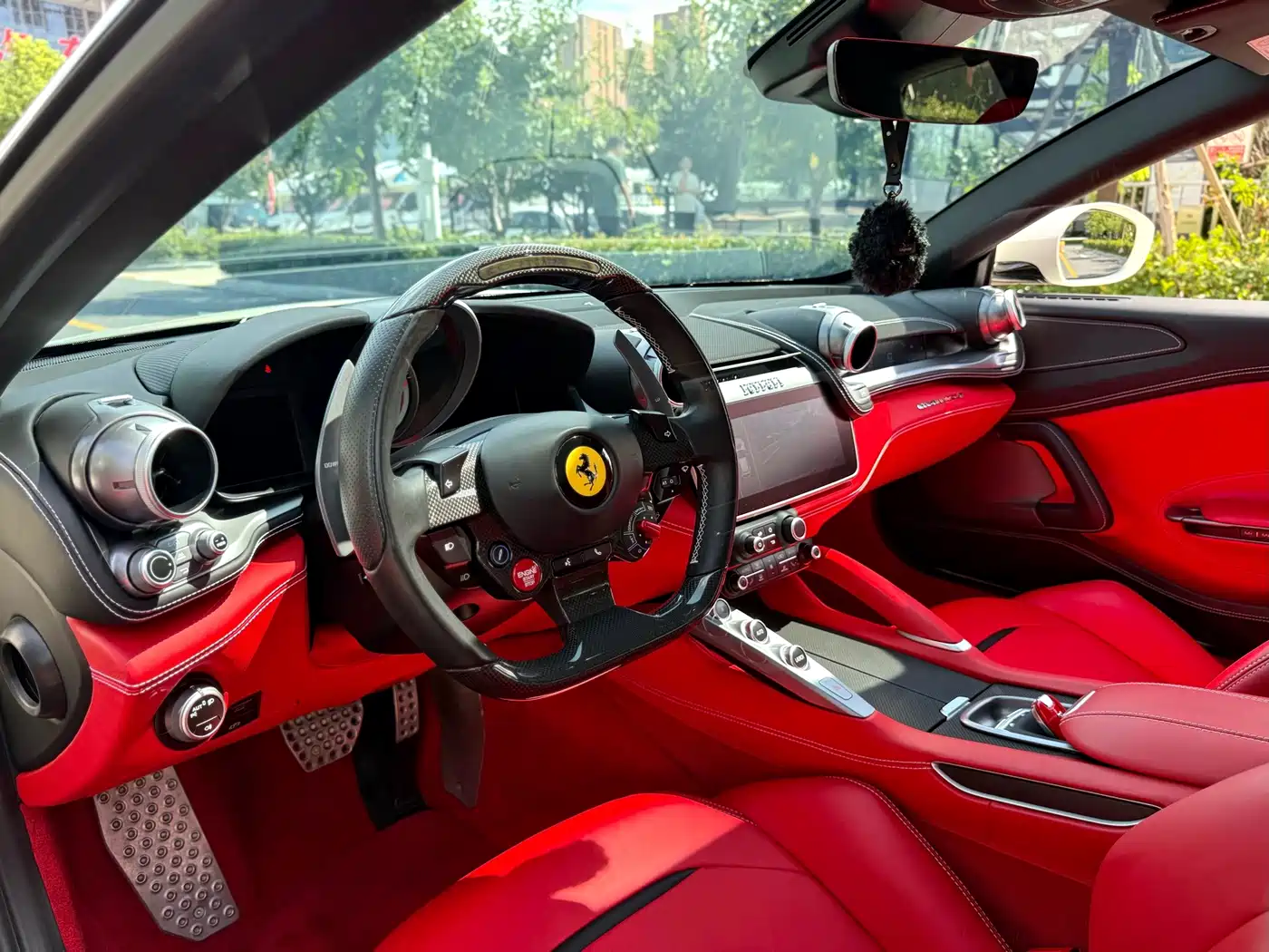 Ferrari GTC4Lusso 2019 2017 3.9T V8