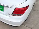 Фото 8 - Geely Vision