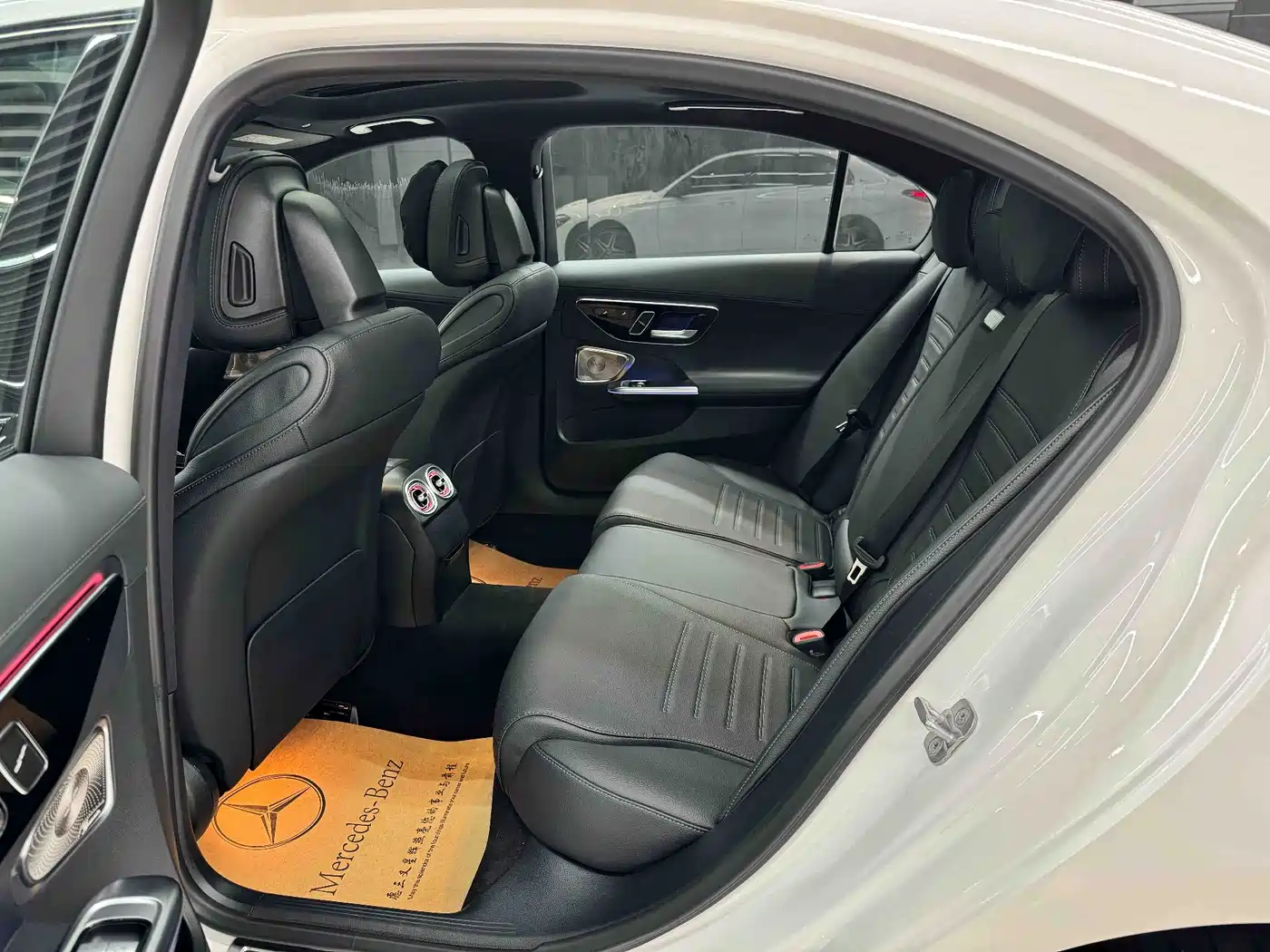Mercedes-Benz C-Class 2025 C 260 L Night Sport Edition фото 16