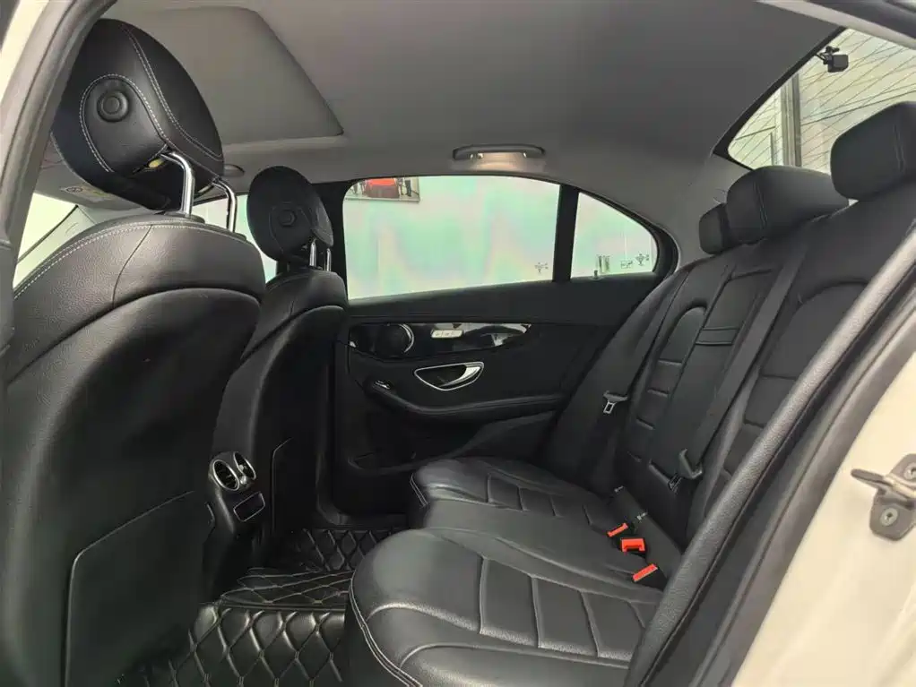 Mercedes-Benz C-Class 2019 C 180 L Dynamic Sport Edition фото 11