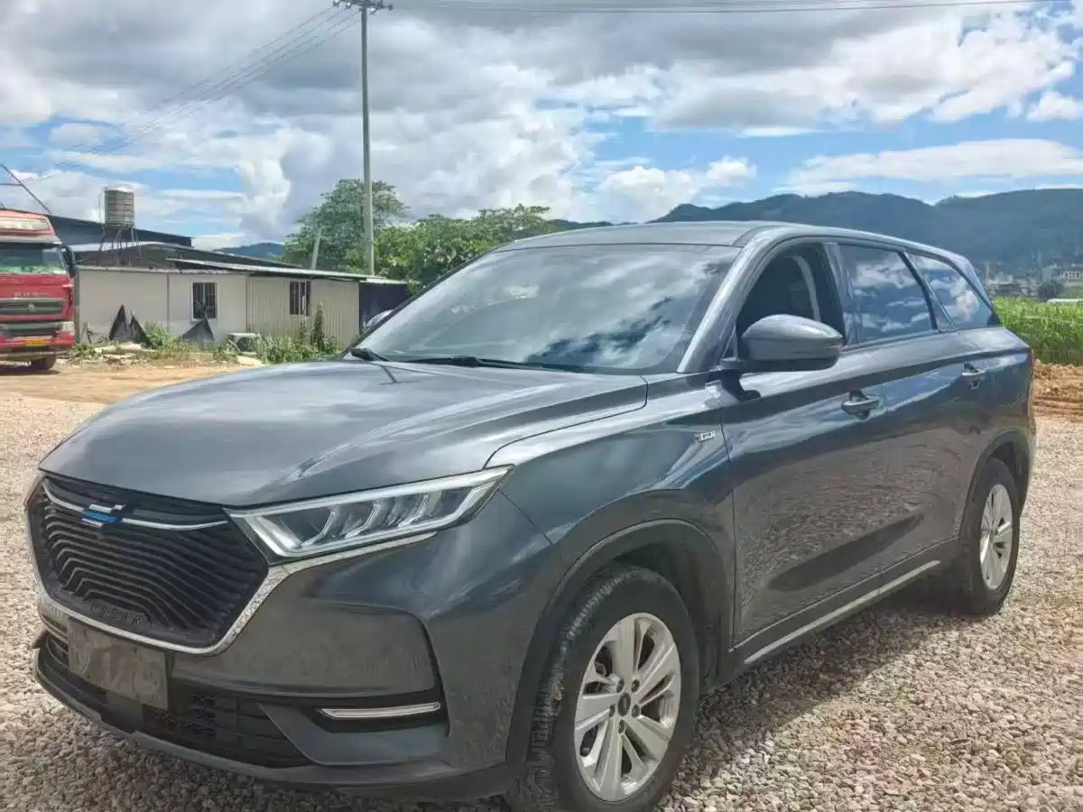 Photo 3 - Changan Oshan X7