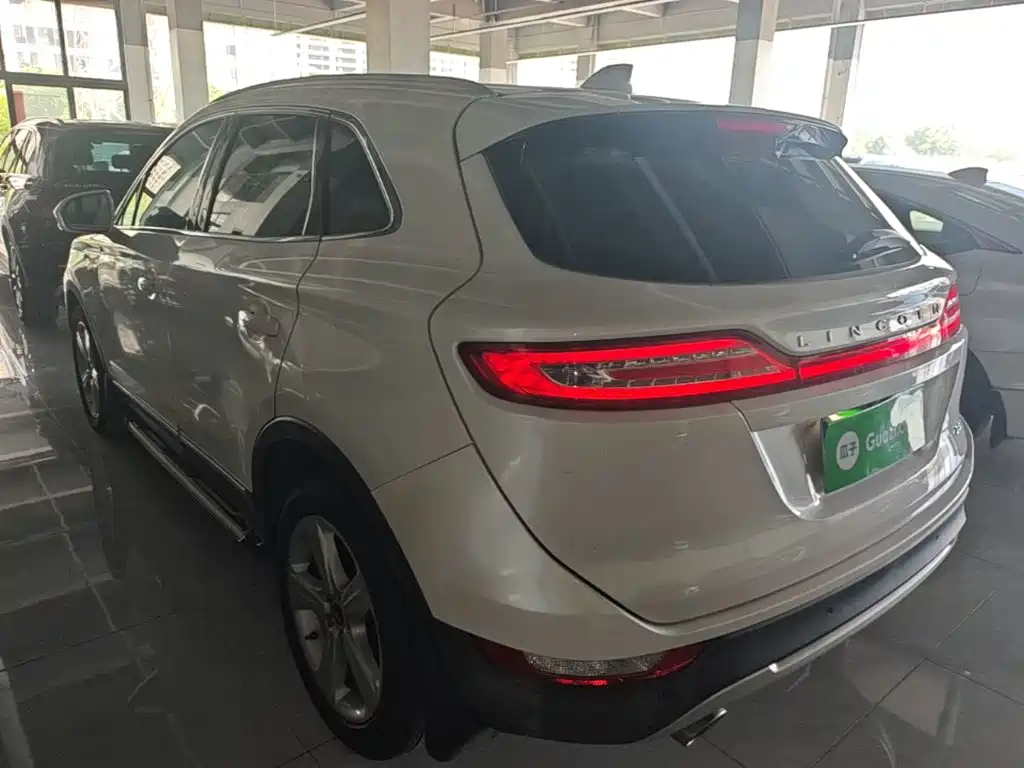 Lincoln MKC 2018 2017 2.0T 2WD Exclusive Edition