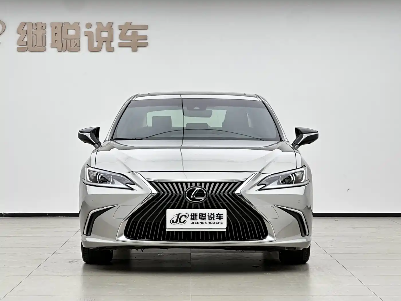 Lexus ES 2020 200 Excellence фото 3