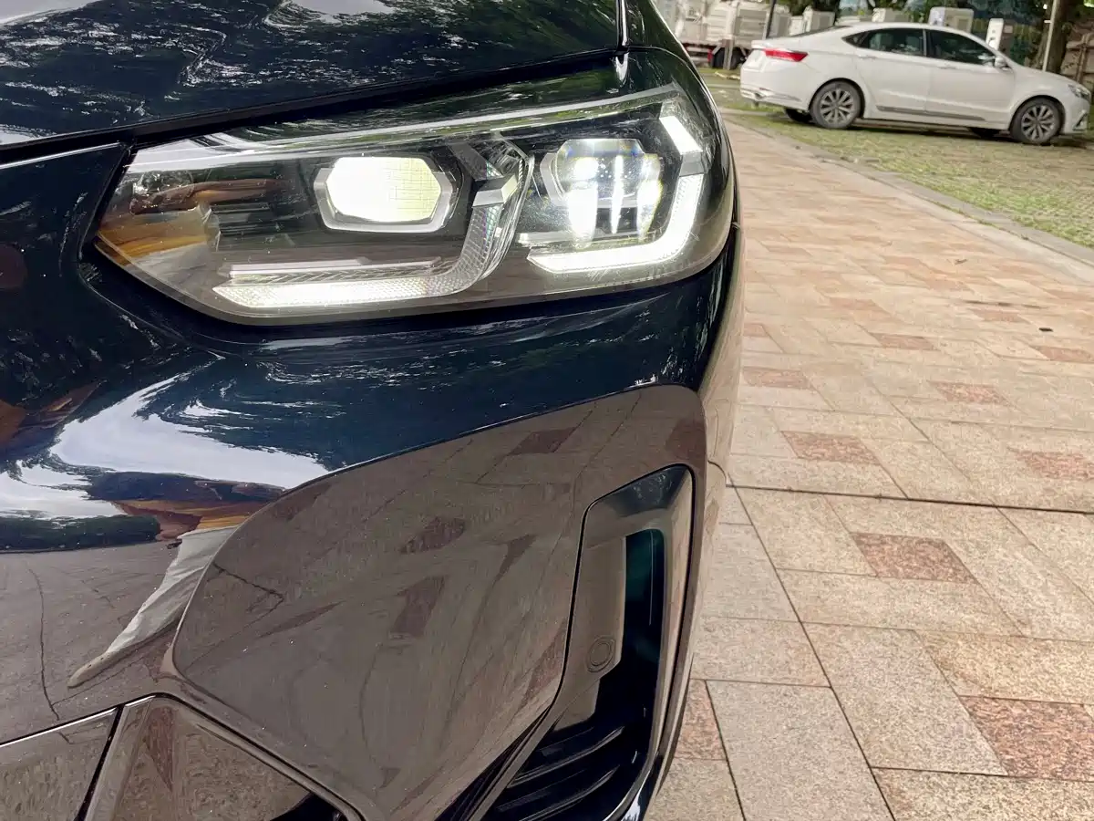 BMW X3 2022 xDrive30i Leading M Night Package фото 12