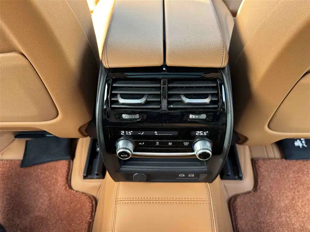 BMW 6 SERIES GT