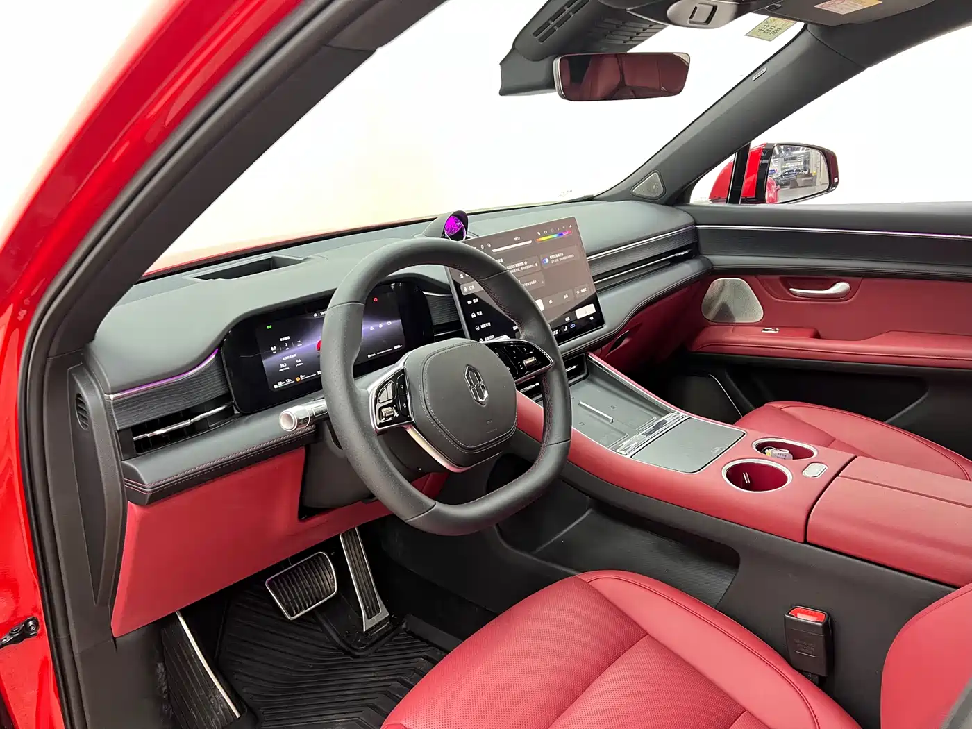 AITO Wenjie AITO M5 2025 Extended Range Ultra AWD фото 14
