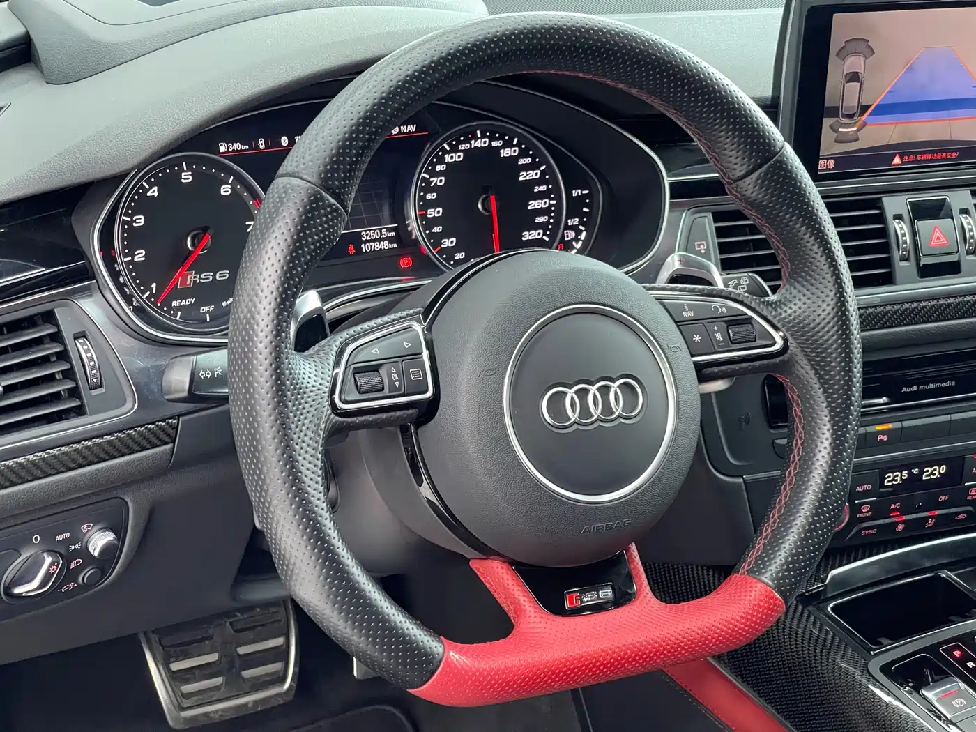 Audi RS 6 2016 RS 6 4.0T Avant фото 6