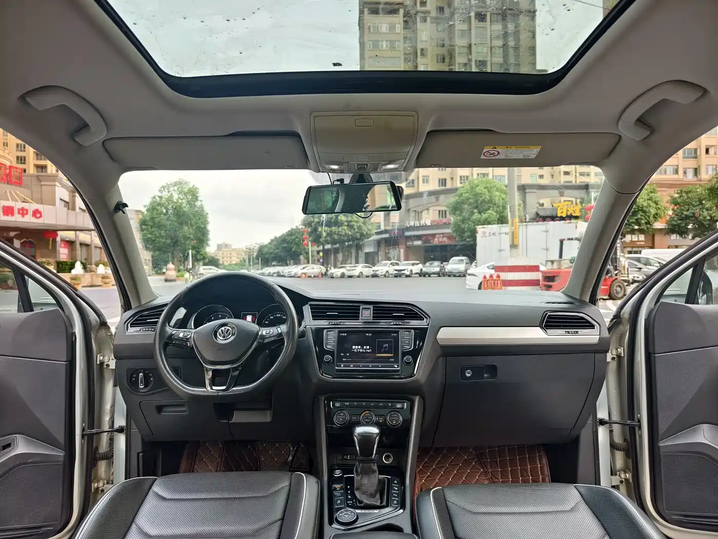 Volkswagen Tiguan L 2017 380TSI Automatic 4WD Flagship Edition фото 5