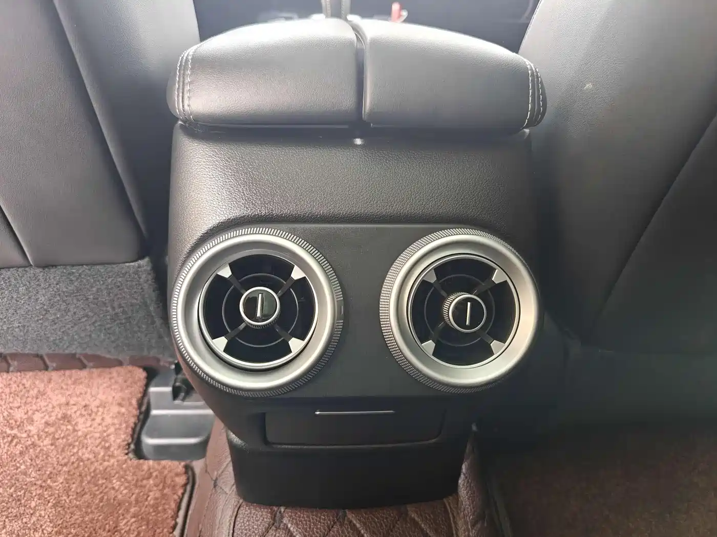 WEI PAI WEI BRAND VV7