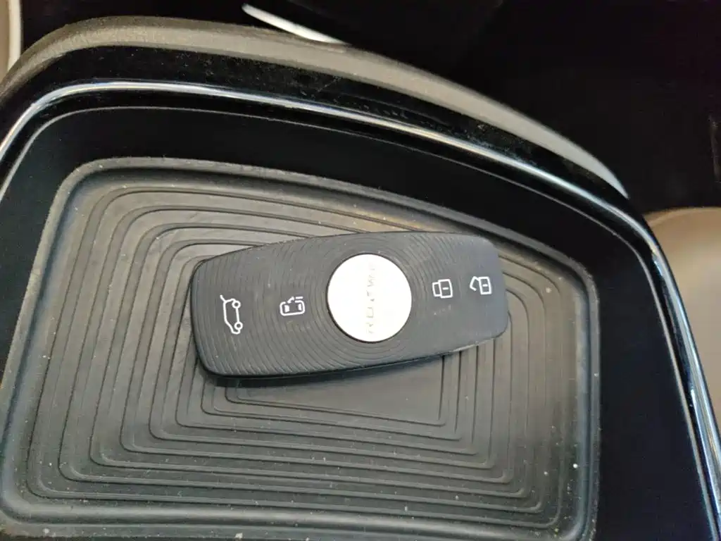 Roewe iMAX8 2024 2023 400TGI Comfort Edition