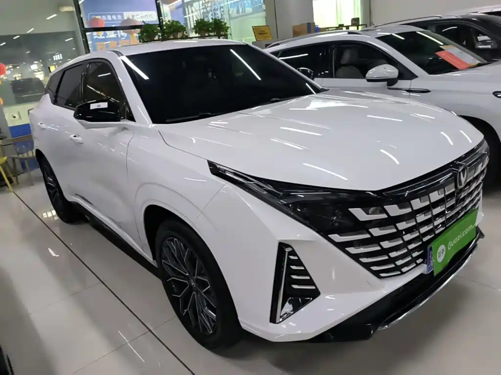 Changan UNI-Z 2025 2025 1.5T Luxury Edition