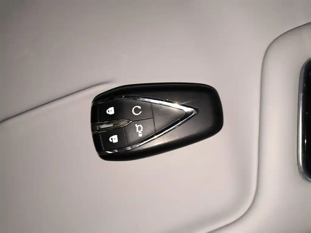 Changan UNI-Z 2025 2025 1.5T Luxury Edition