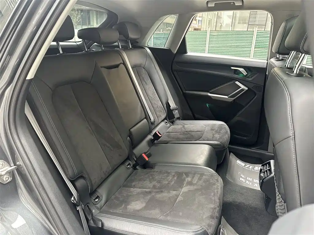 Audi Q3 2021 35 TFSI Fashion Sport фото 10