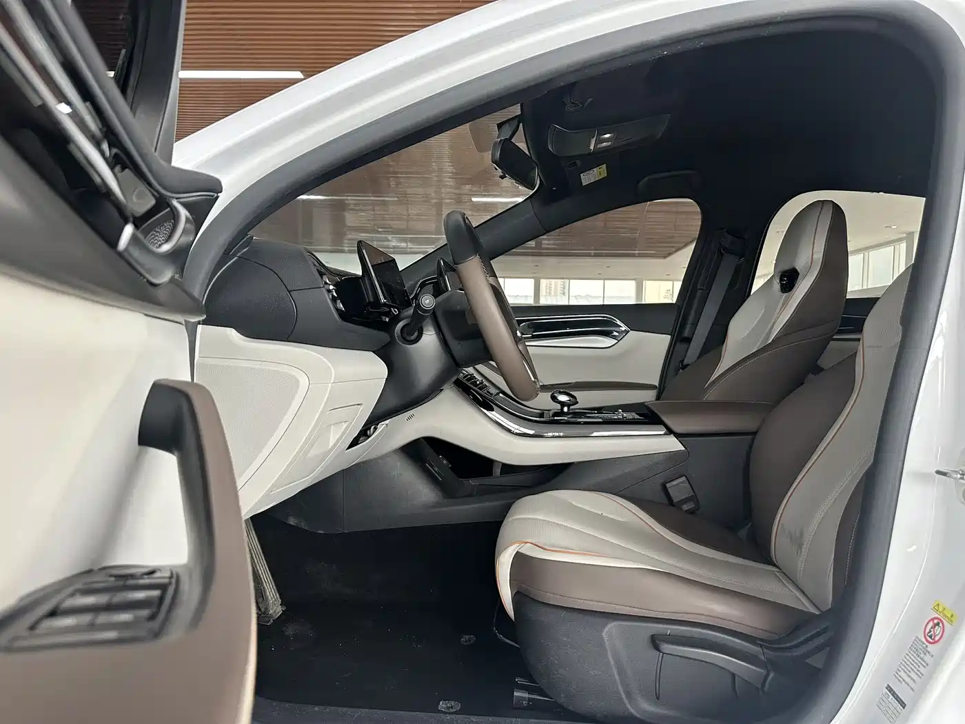 BYD Qin PLUS 2023 Champion Edition EV 420KM Leading Type фото 9