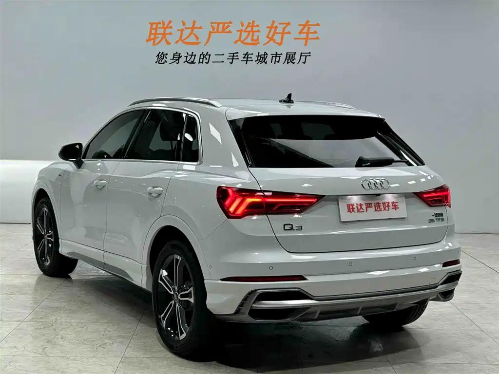 Audi Q3 2022 35 TFSI Fashion Dynamic фото 24