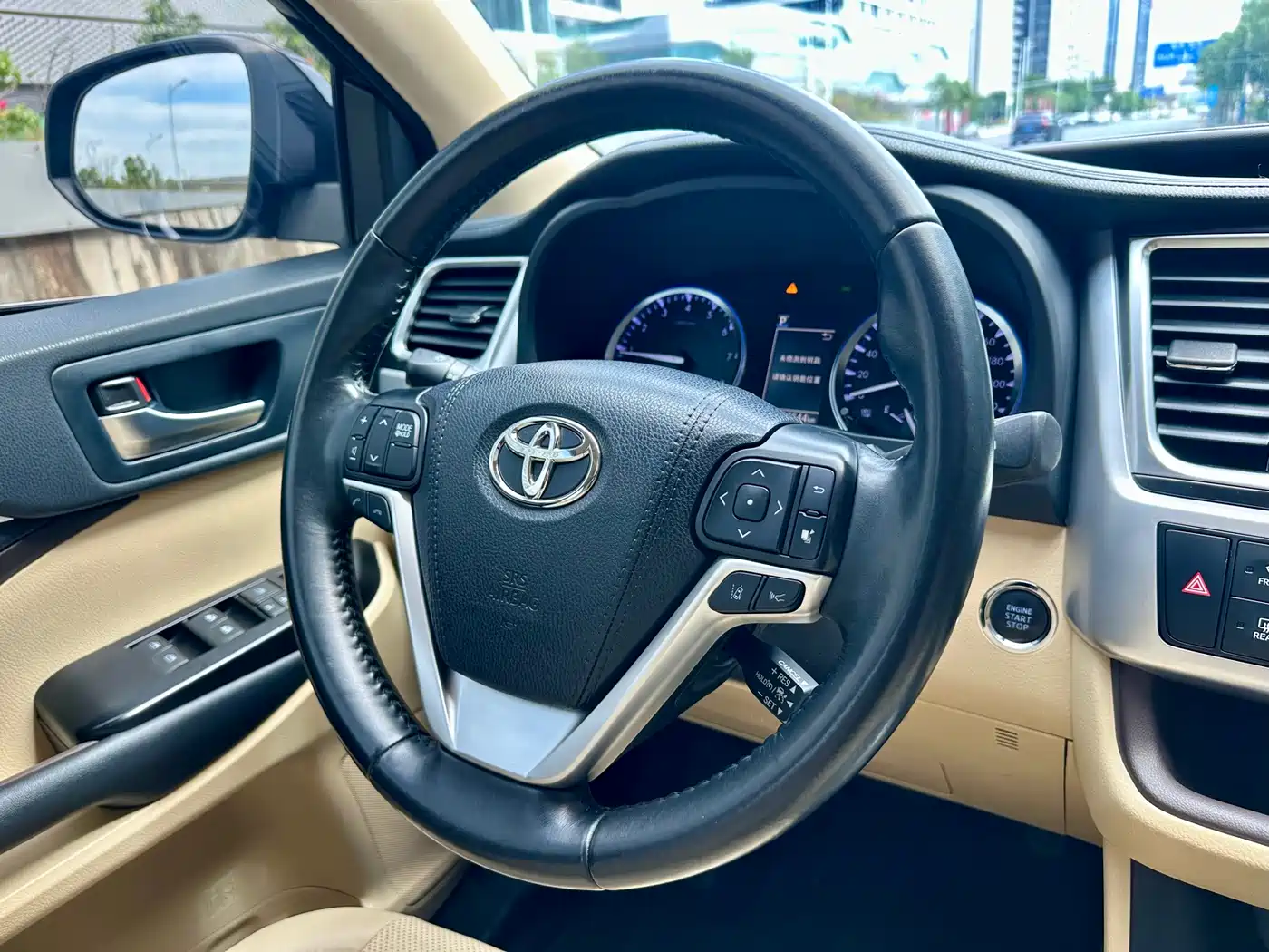 Toyota Highlander 2018 2.0T 4WD Luxury 7-seater China VI фото 25