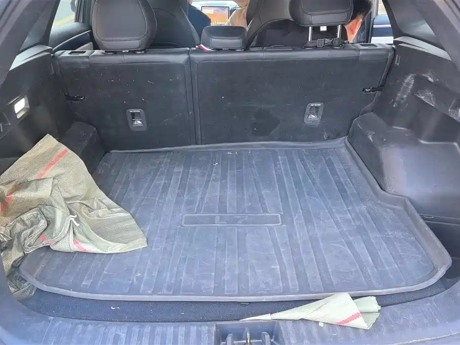 GEELY GALAXY GALAXY L7