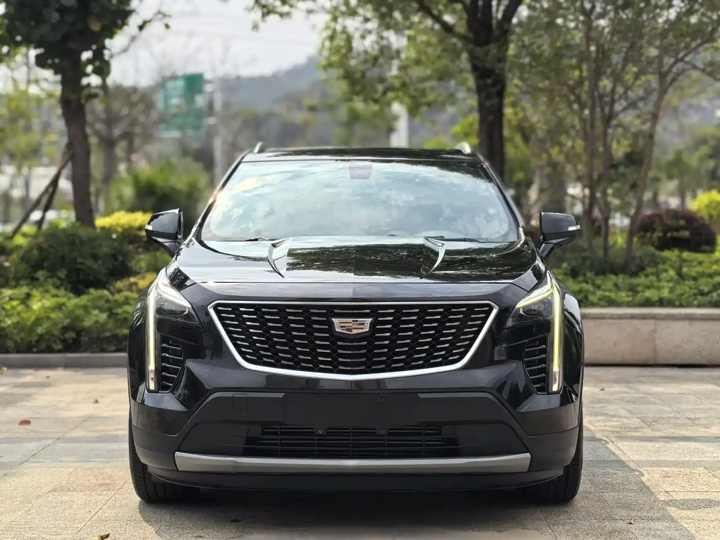 Cadillac XT4 2020 28T FWD Leading Trim фото 2