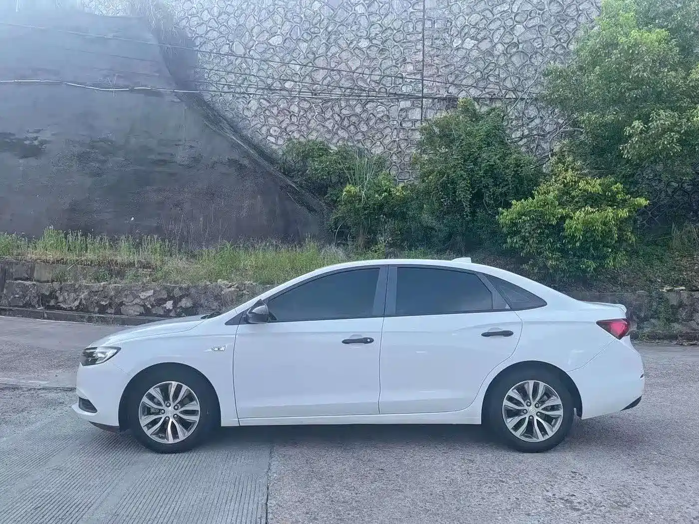 Buick Excelle 2018 18T Automatic Elite фото 5