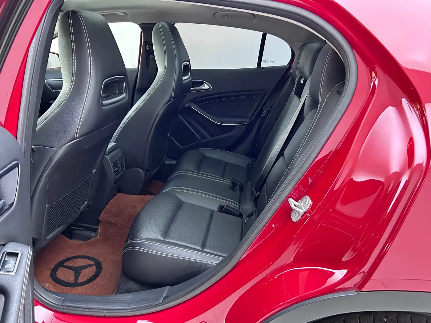 Mercedes-Benz GLA 2016 GLA 200 Fashion фото 9