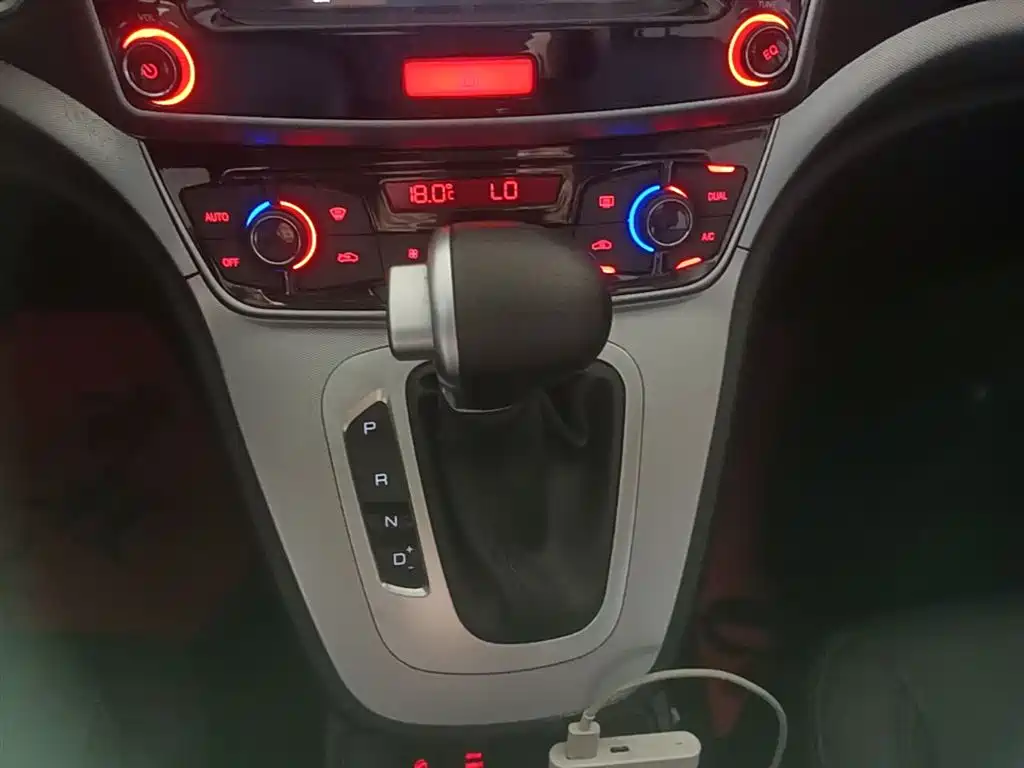 Haval M6 2019 1.5T DCT 2WD Elite Type China VI фото 14