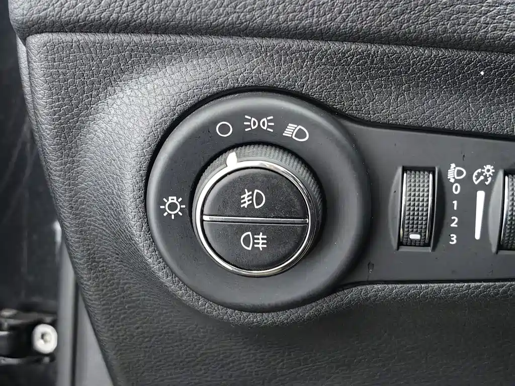 Фото 21 - Jeep Compass