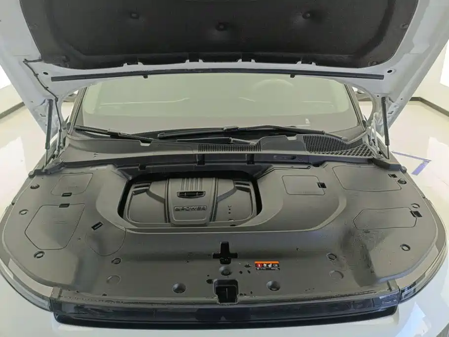 Geely ICON 2022 2020 1.5TD i9 BSG