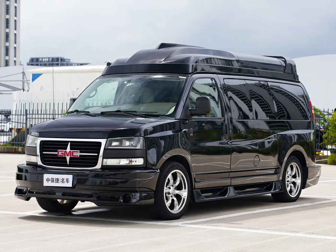 GMC Savana 2014 2014 5.3L AWD Leader Edition