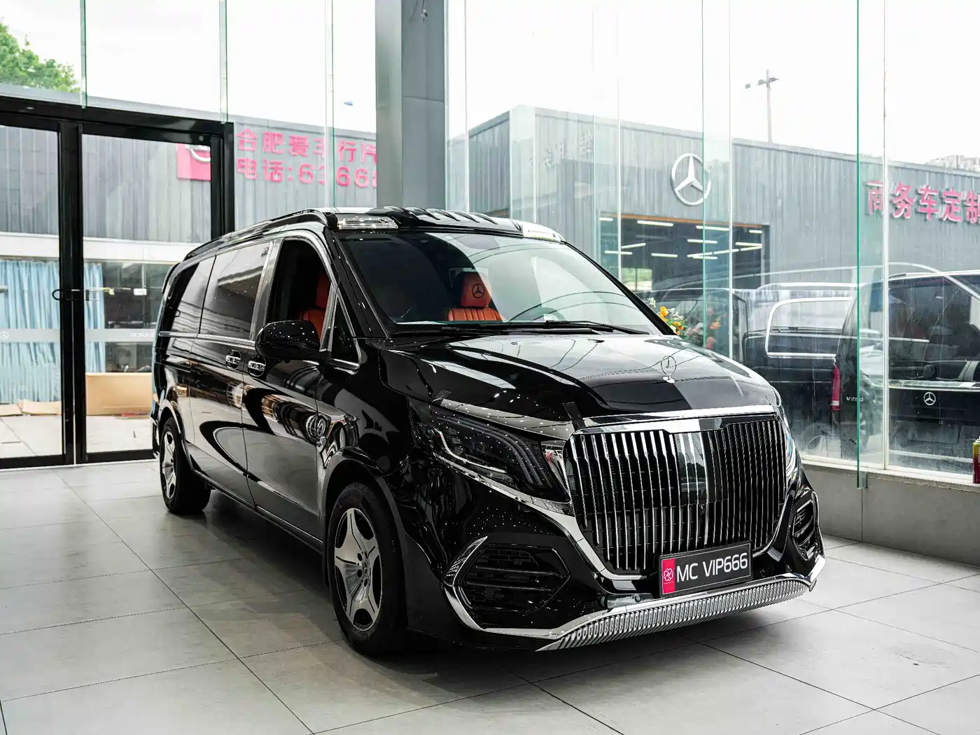 Mercedes-Benz Vito 2023 2.0T Elite 7-Seater фото 2