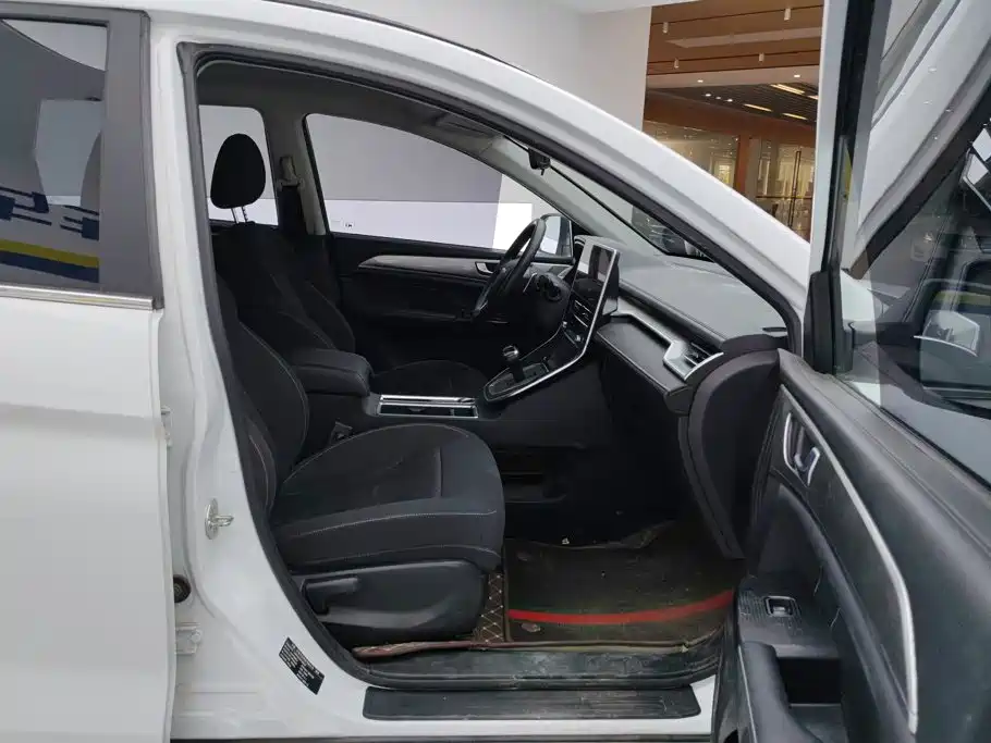 Haval M6 2024 2023 PLUS 1.5T DCT Elite Smart Connect
