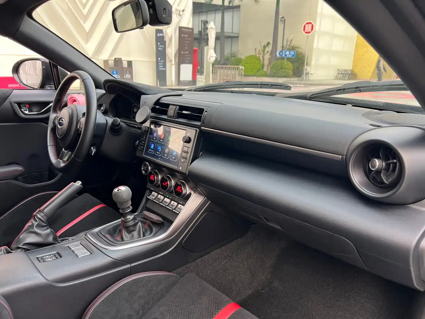 SUBARU BRZ