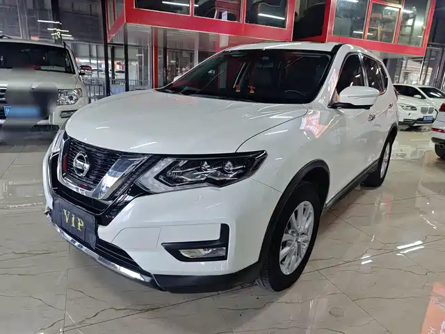 NISSAN QIJUN 2024