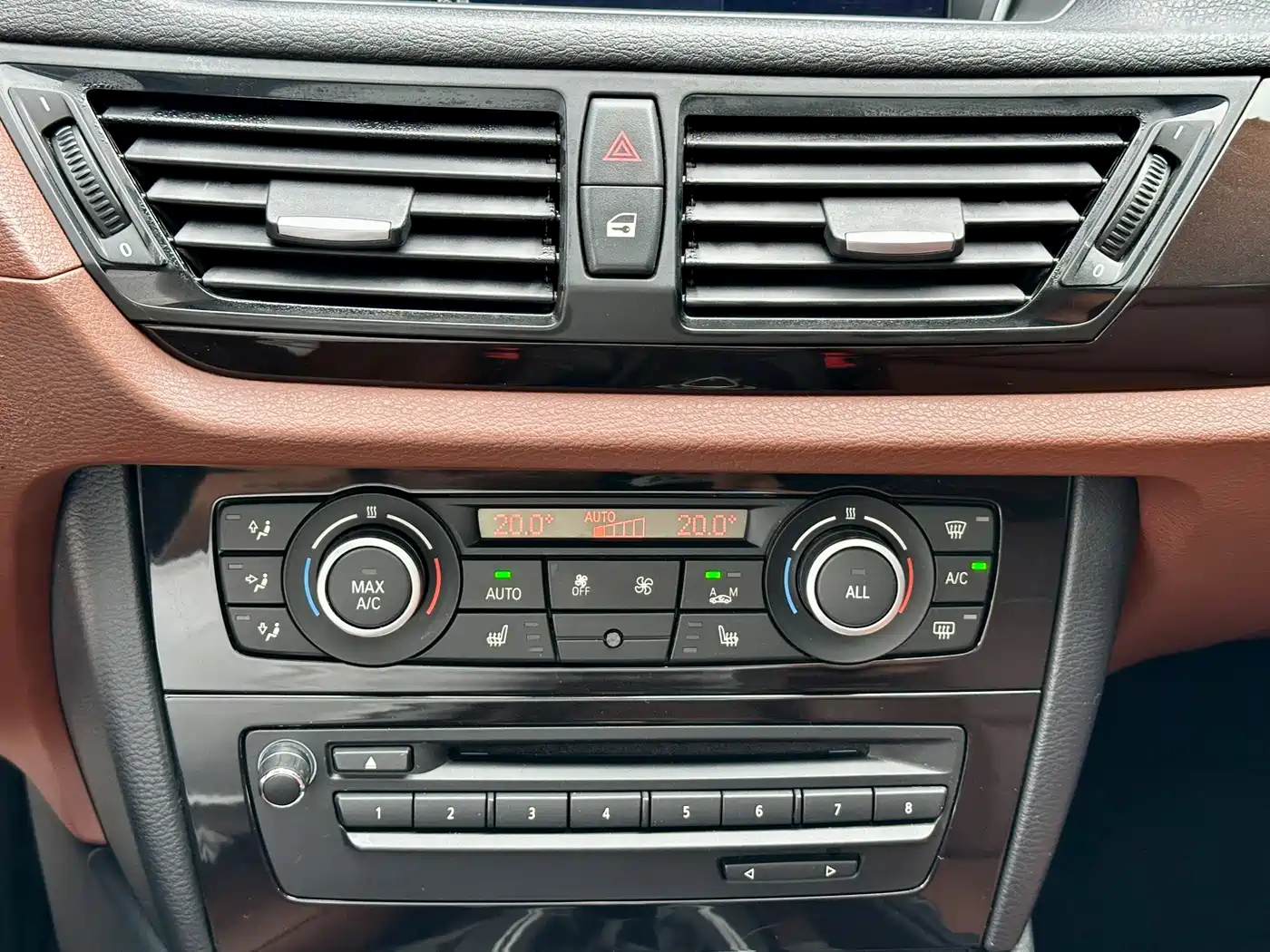 BMW X1 2013 2013 xDrive20i X Design Package