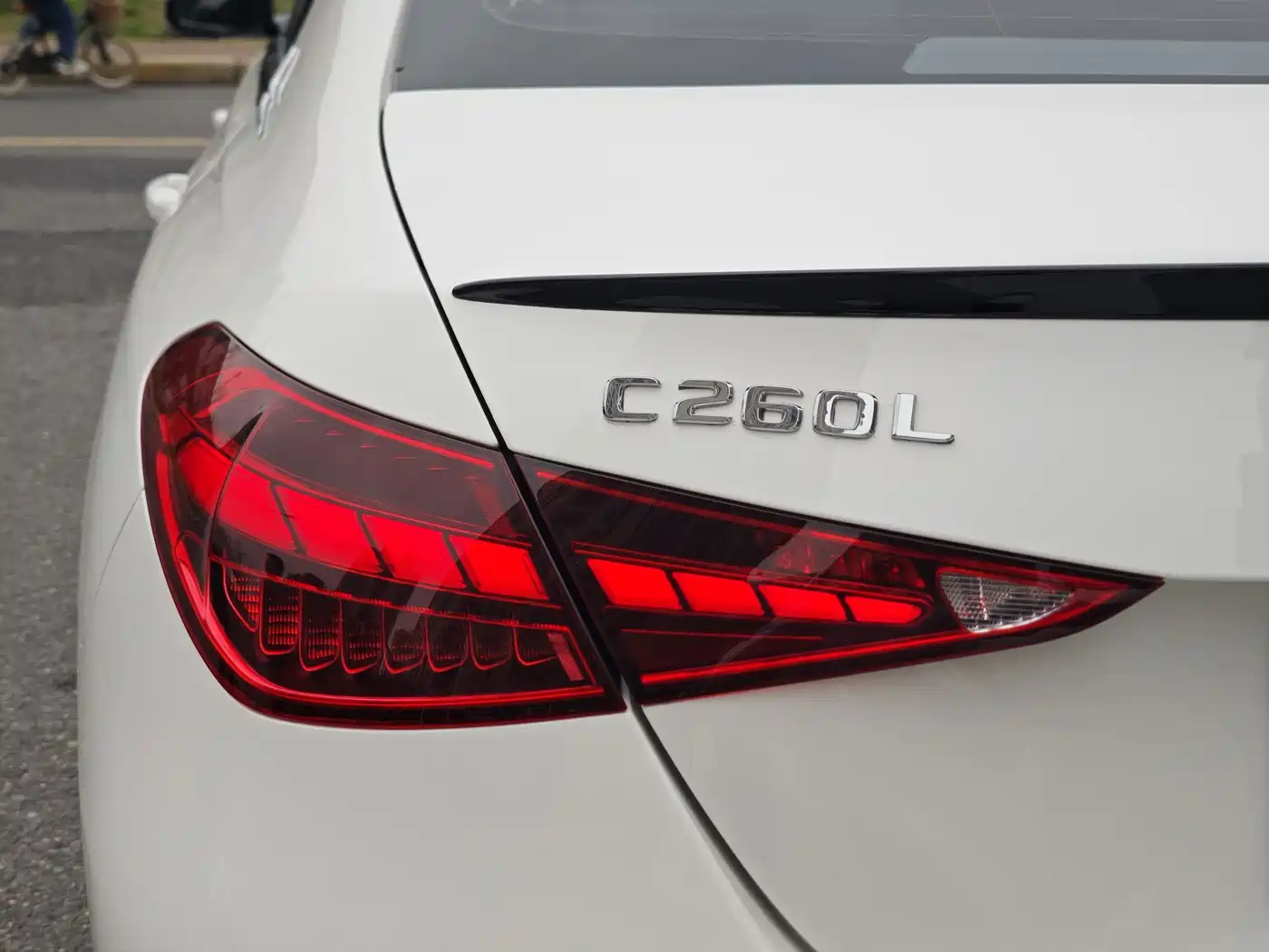 Mercedes-Benz C-Class 2024 C 260 L Night Edition Sport фото 14