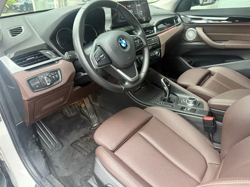 BMW X1 2021 Facelift sDrive20Li Fashion фото 15