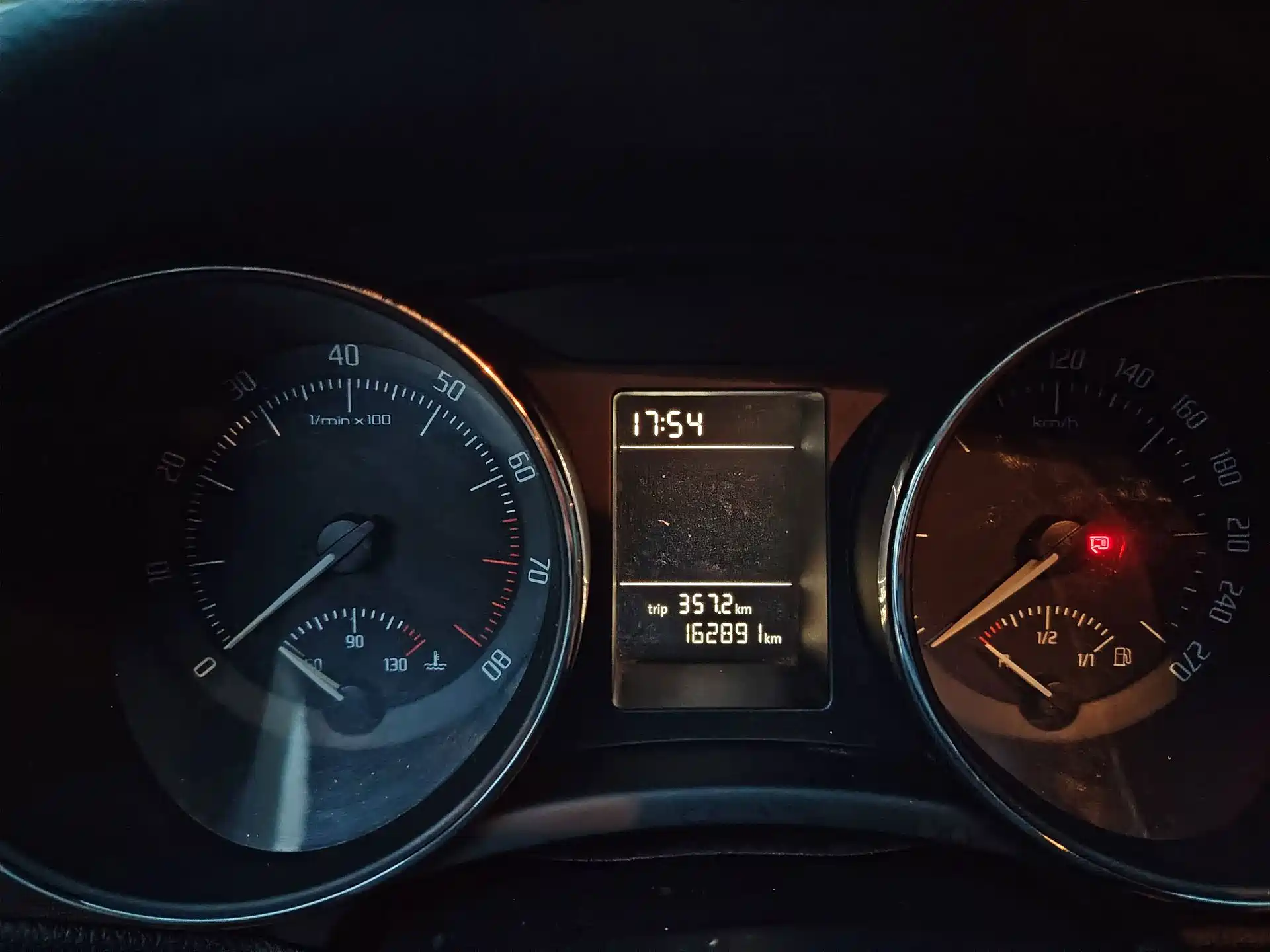 صورة 3 - Škoda Superb