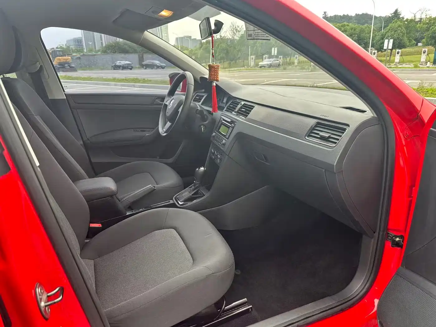 Škoda Skoda Rapid Spaceback 2014 1.6L Automatic乐享版 фото 11