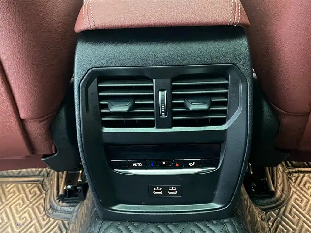 BMW 3 Series 2025 325Li M Sport Package фото 21
