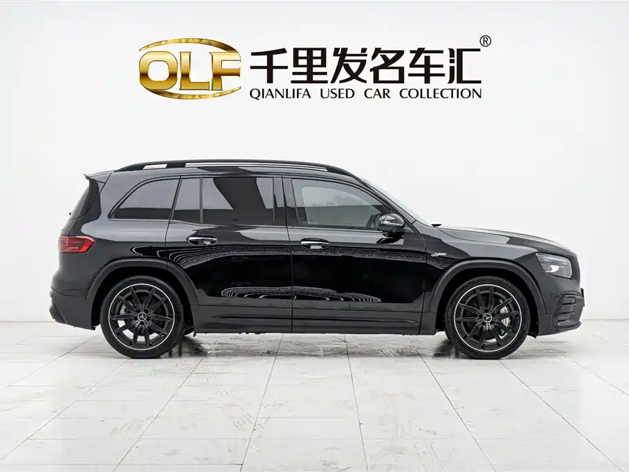 MERCEDES-BENZ GLB AMG