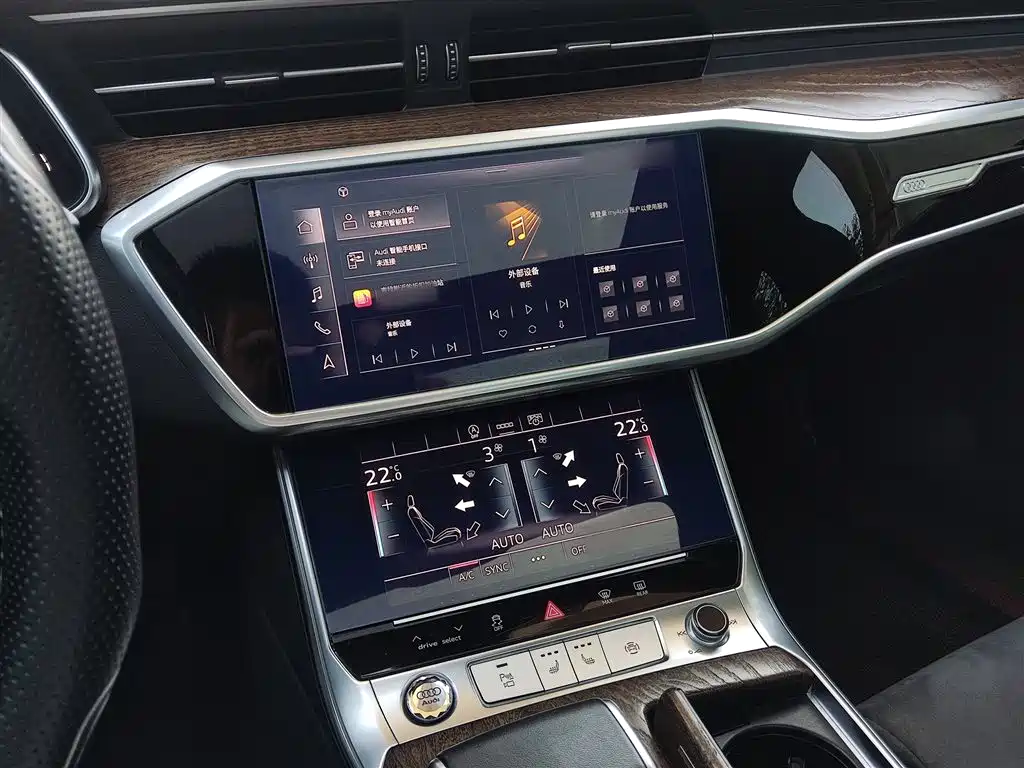 Audi A6L 2023 45 TFSI Premium Selection Dynamic фото 18