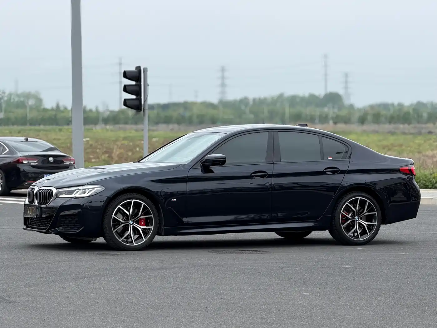 BMW 5 Series (Import) 2022 530i Style Edition M Sport Package фото 10