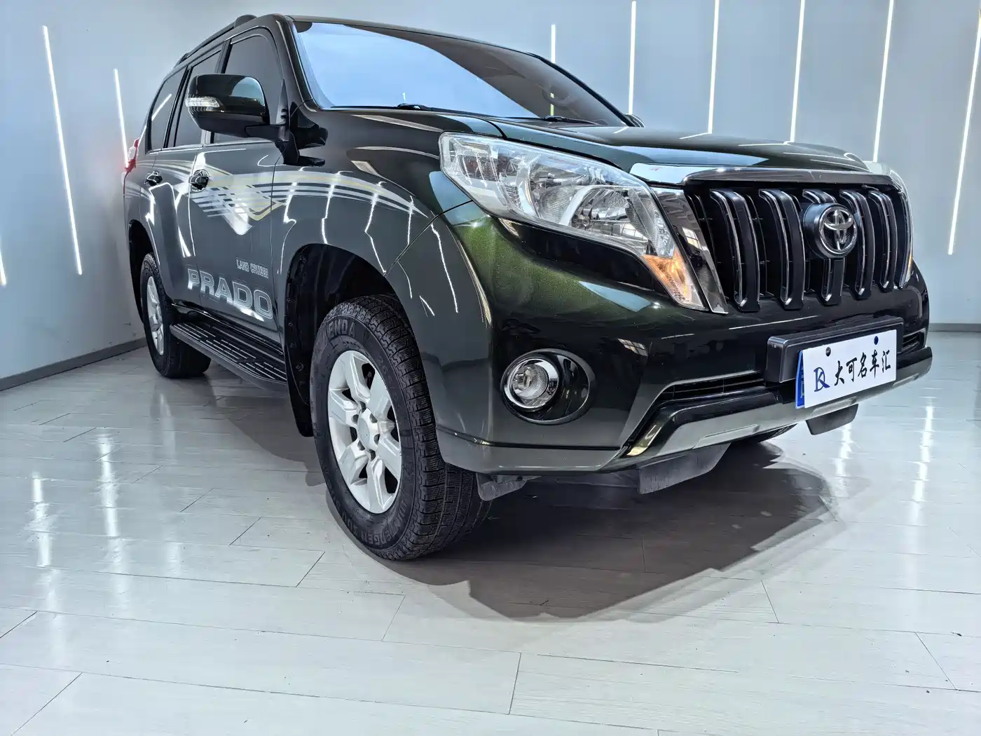 Toyota Prado 2015 2.7L Automatic Standard фото 3