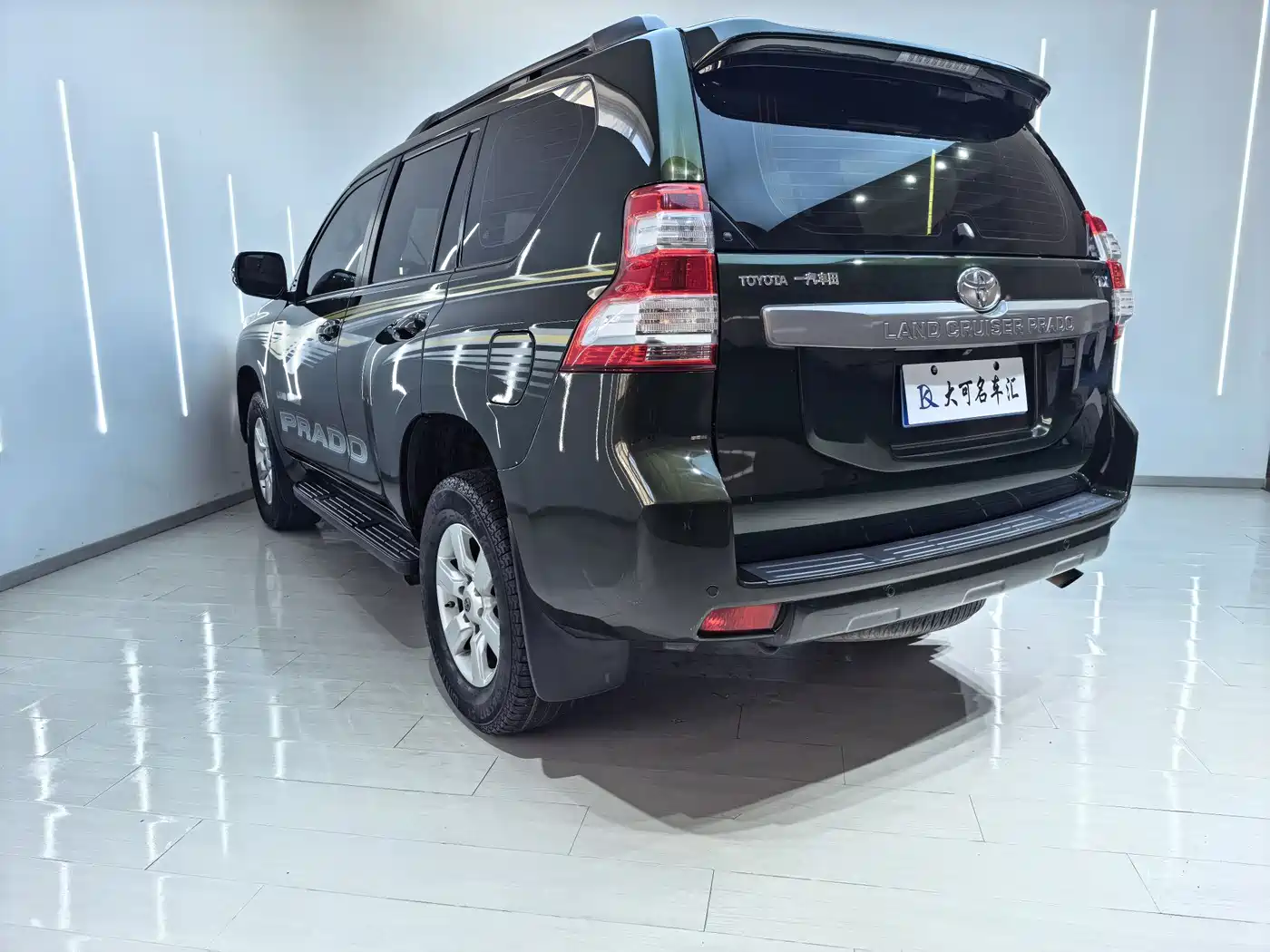 Toyota Prado 2015 2.7L Automatic Standard фото 9